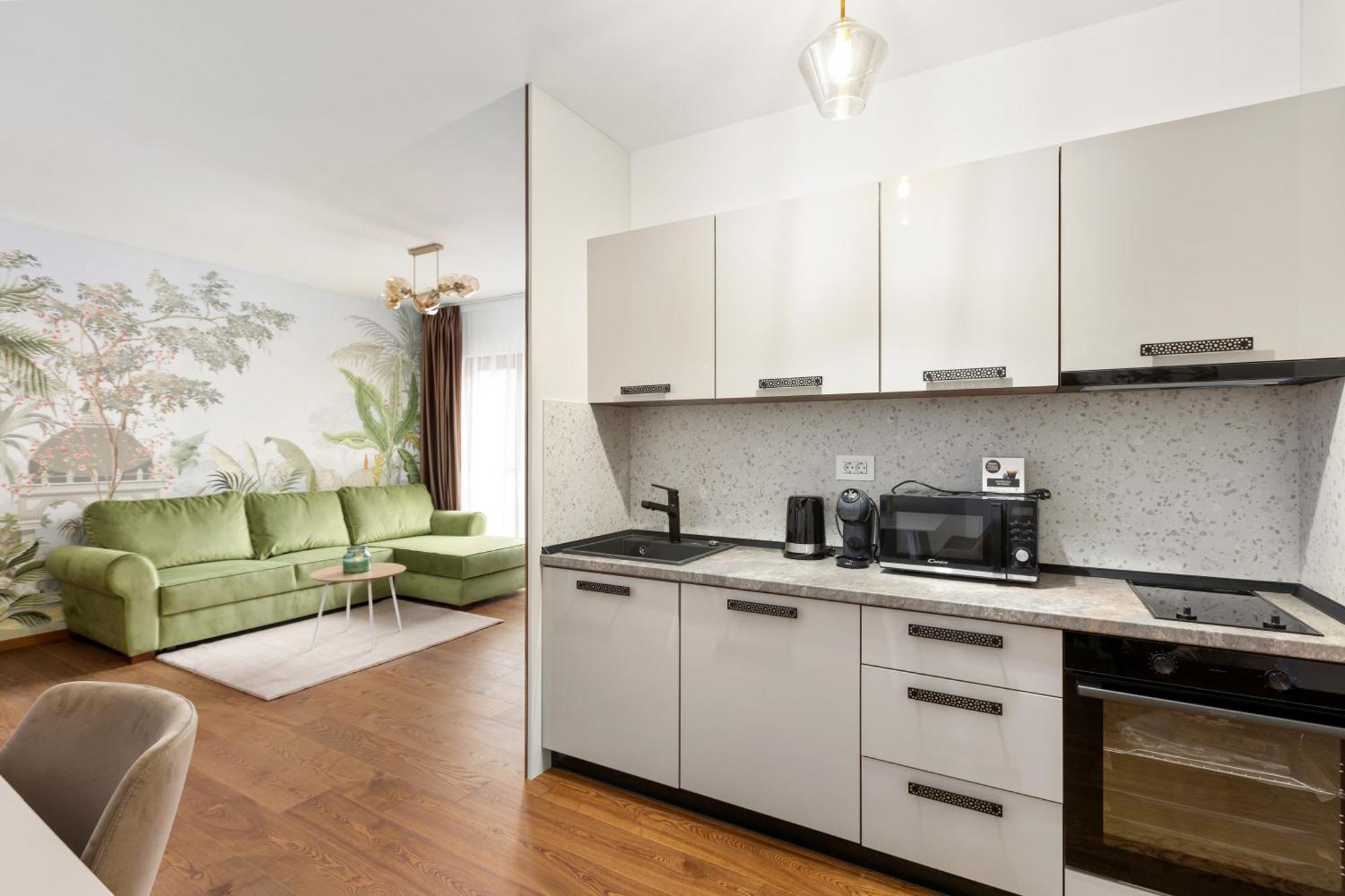 Peak Aparthotel - Old Town - By Cityhost Brašov Exteriér fotografie