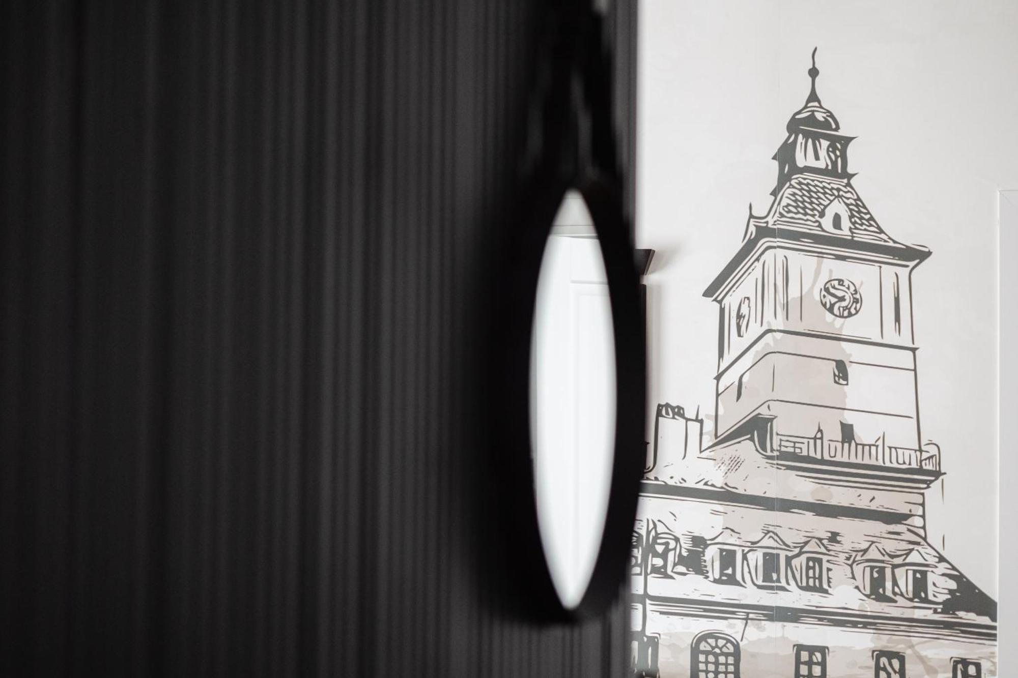 Peak Aparthotel - Old Town - By Cityhost Brašov Exteriér fotografie